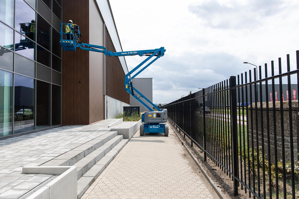 Genie Z-45/25J DC Boom Lift – 45ft Electric Articulating Aerial Platform (Rental)