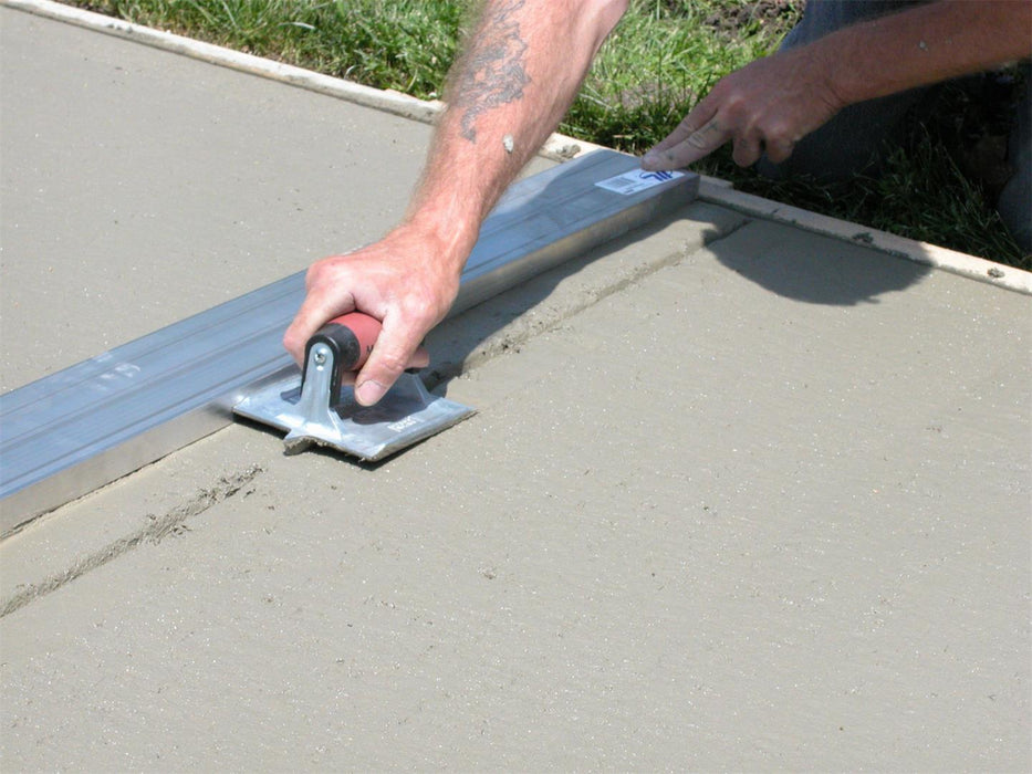 Marshalltown 835D – 6" x 4-3/8" Zinc Groover with DuraSoft Handle