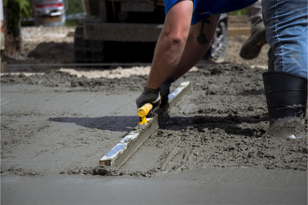 Marshalltown EZYSCREED6 – 6 Ft. Screed with Level