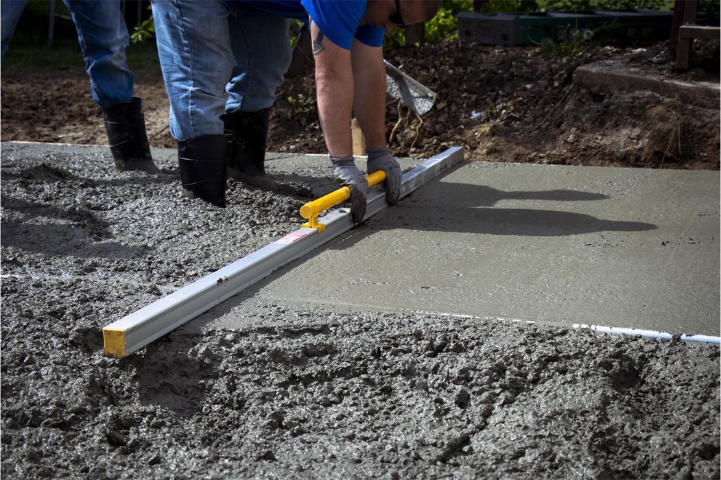 Marshalltown EZYSCREED6 – 6 Ft. Screed with Level