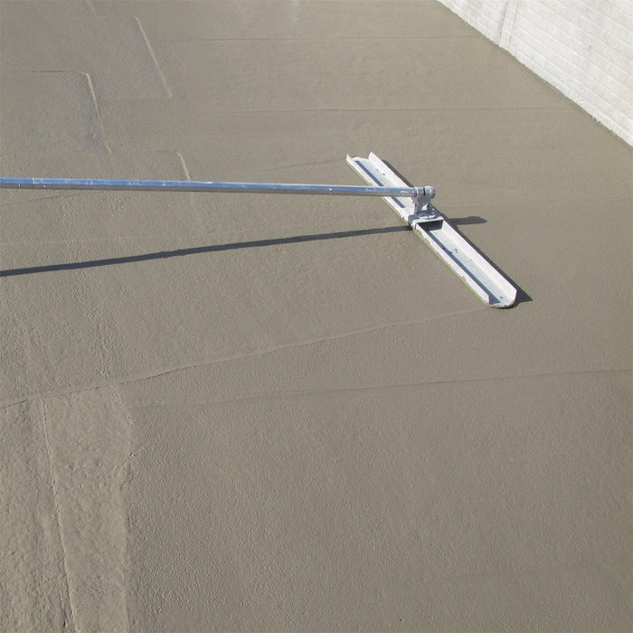 Marshalltown CB48DE – 48" Double Edge Magnesium Bull Float