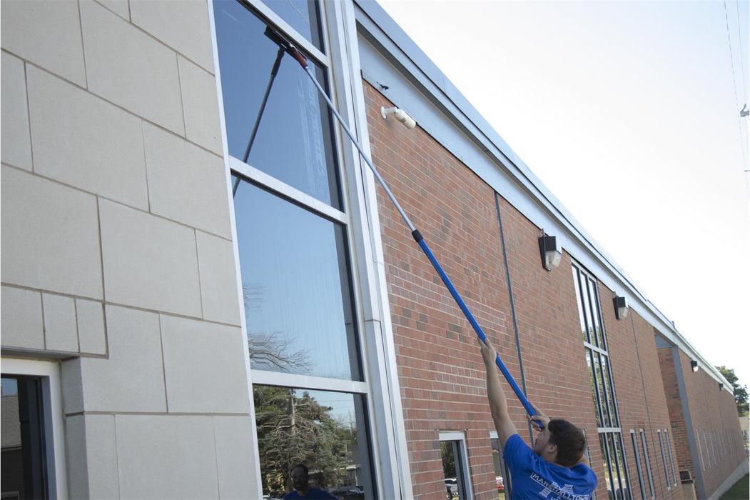 Marshalltown AKD18 – 18" Adjustable Pitch Squeegee Trowel