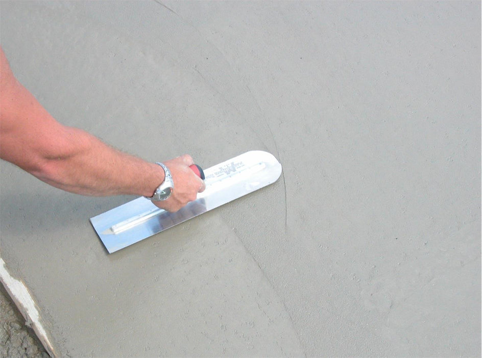 Marshalltown MXS205RD – 20" x 5" Finishing Trowel, Round Front with Curved DuraSoft Handle