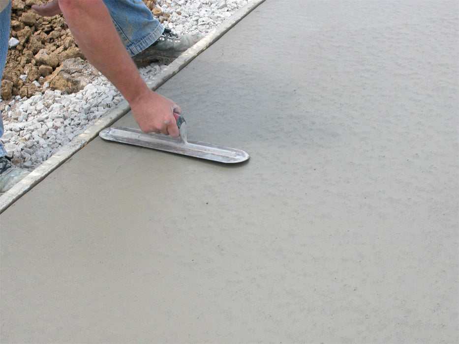 Marshalltown MXS205FD – 20" x 5" Finishing Trowel, Fully Rounded with Curved DuraSoft Handle