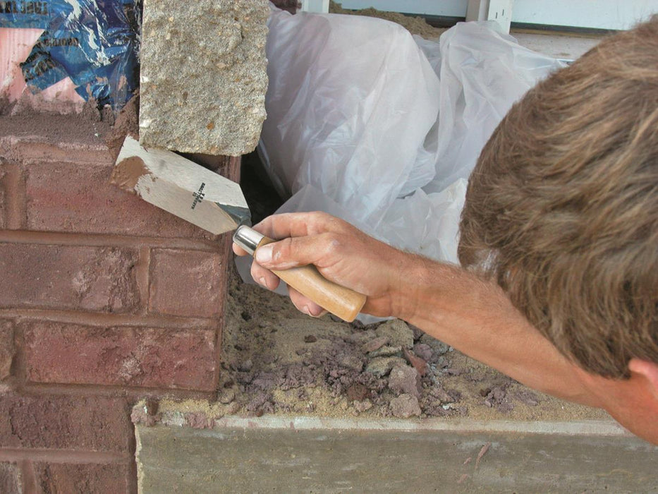 Marshalltown 58 – 8" x 2" Margin Trowel