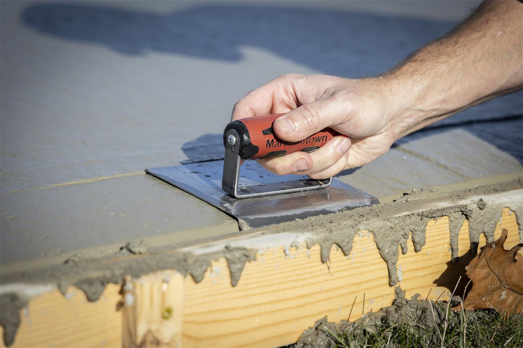 Marshalltown 483CH – 6" x 6" Stainless Steel Chamfer Edger with DuraSoft Handle; 3/4" Lip