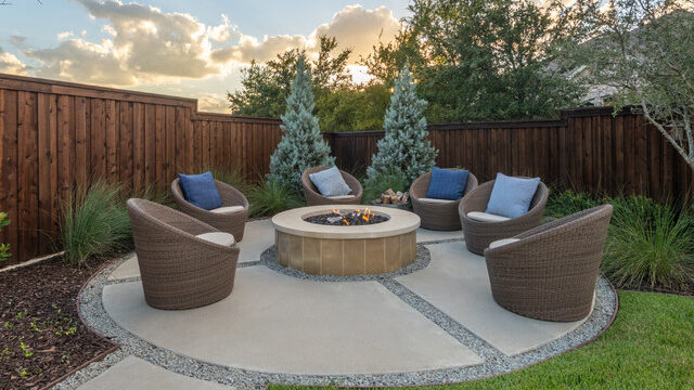 How to Use Concrete Features to Improve Your Outdoor Space